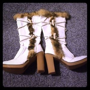 ❤Fur White Boots❤